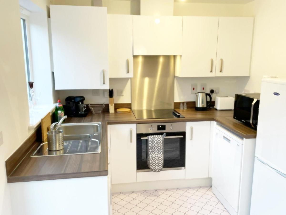 Cosy Family Home - Coventry City Centre - Entire House Zewnętrze zdjęcie